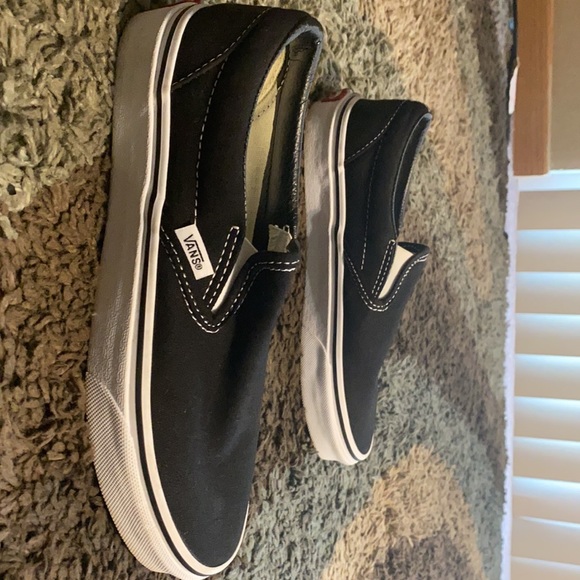 Black slip on vans. Woman’s size 7. - Picture 4 of 4